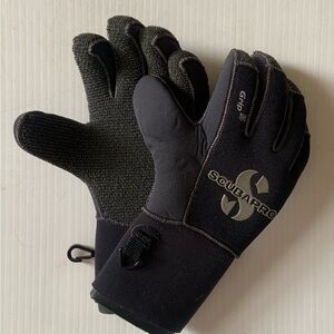 Scubapro Black Diving Gloves